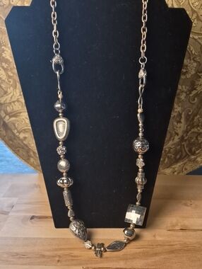 Mixed Metal Statement Beaded Necklace - Silver/Gold Tones